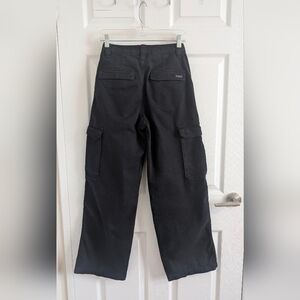 TNA Aritzia Supply Cargo Pants Black Wide Leg High Waisted - Size 2 - Pristine